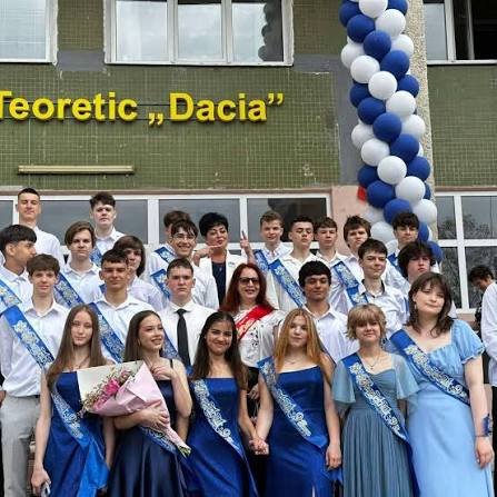 Liceul Teoretic „Dacia” — photo 1